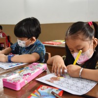 Kegiatan Lomba Fashion Show & Mewarnai Dalam Rangka Hari Batik Nasional | SD METTA MAITREYA